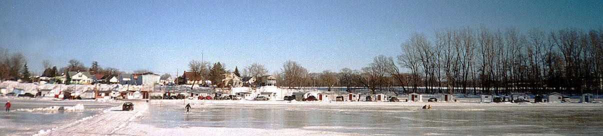 Ice fishing Quebec